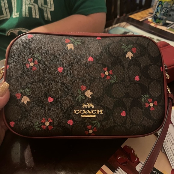 Crossbody and matching wallet, like new! - Picture 2 of 6